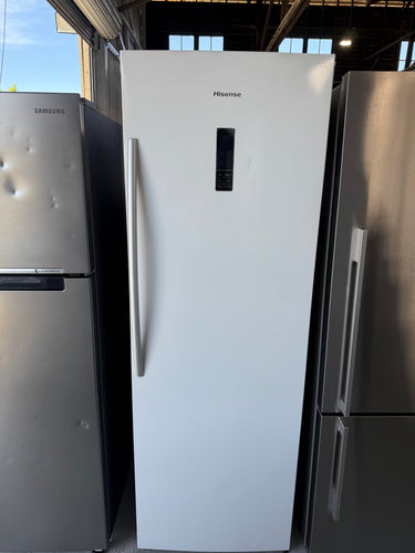 Factory second Hisense HR6AFF355D 355L Upright Fridge Finish Colour White - Second Hand Appliances Geebung